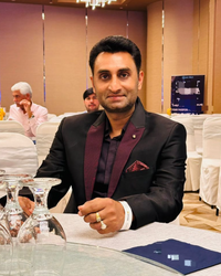 Dr. Sunil.png