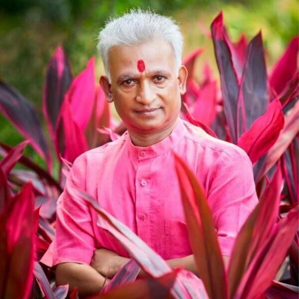 File:Ayurvedacharya Prakash Tata.jpg